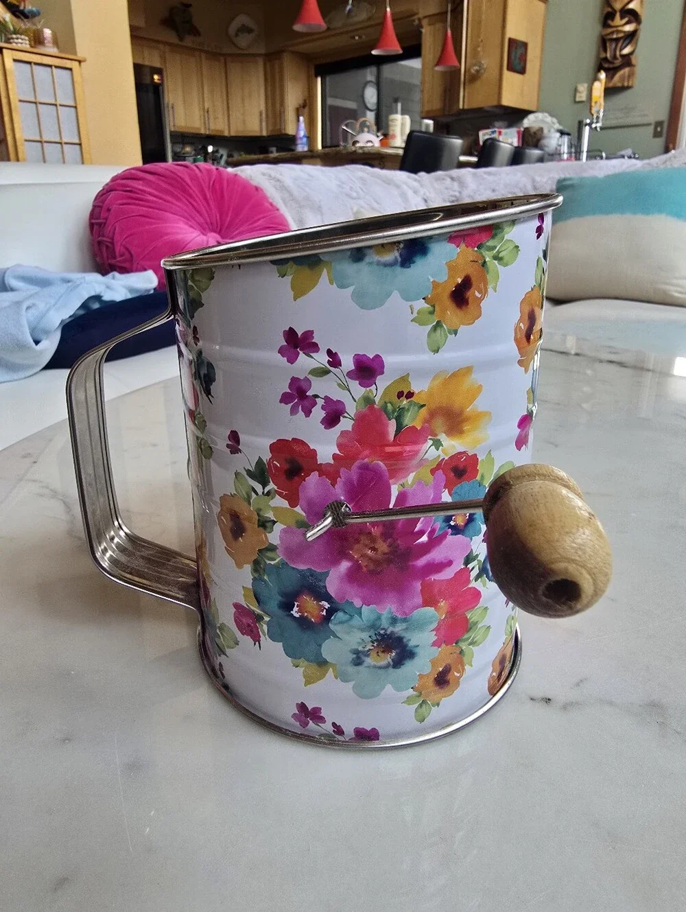 Pioneer Woman Sifter